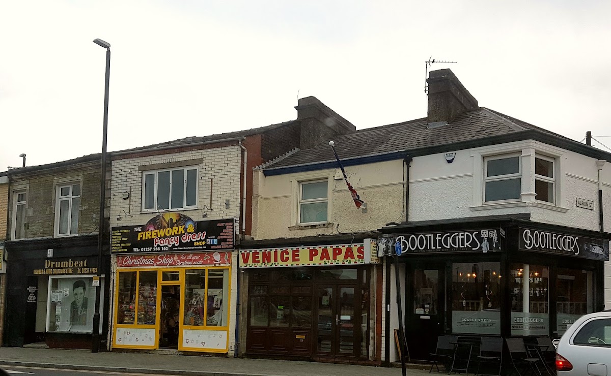 Venice Papas Photos 2